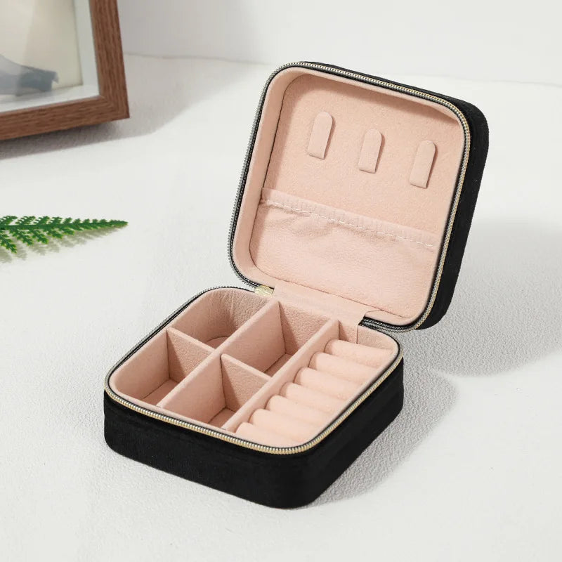 Velvet Classic Jewelry Box Storage Case elyndar