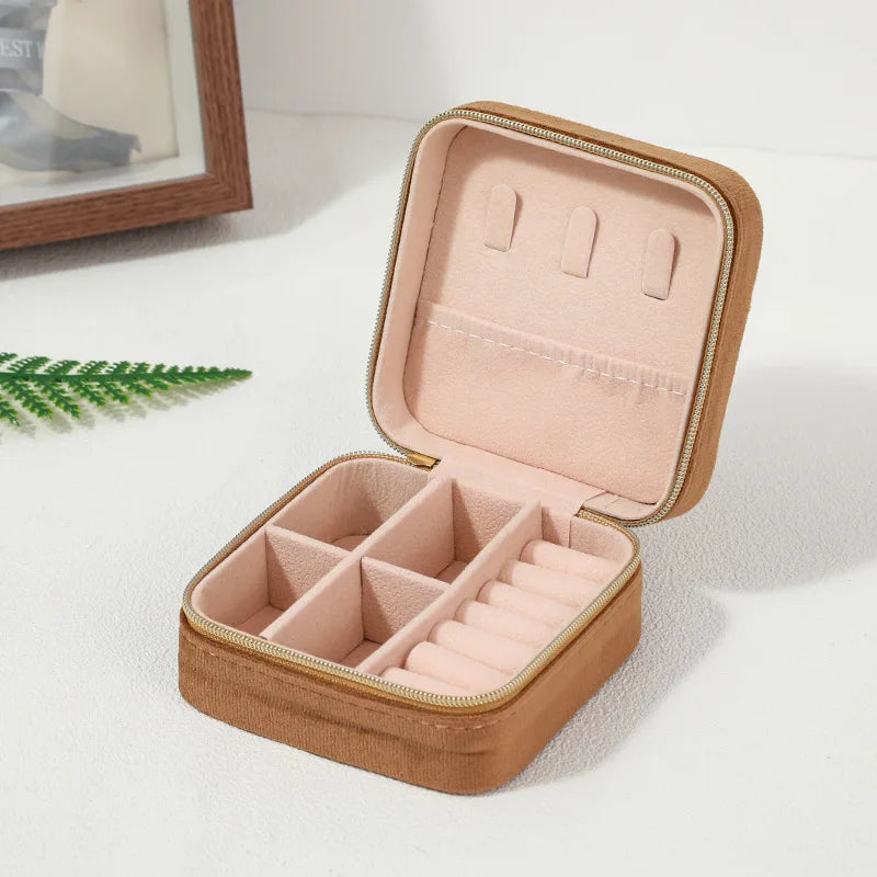 Velvet Classic Jewelry Box Storage Case elyndar